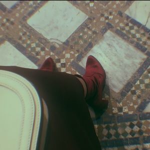 Stuart Weitzman ankle boots, size 7.5 fits 8